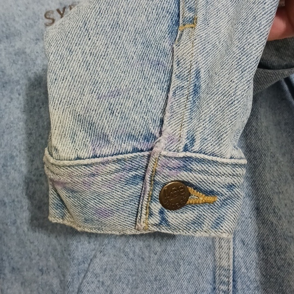 Vintage Lee Hard Rock Cafe Blue Jean Jacket, Size M - Picture 9 of 13